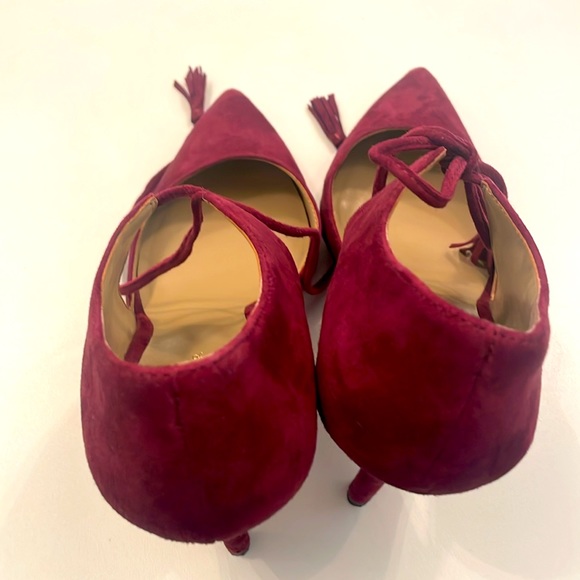 And Taylor Burgundy Suede Pumps Size 7 - Picture 5 of 5